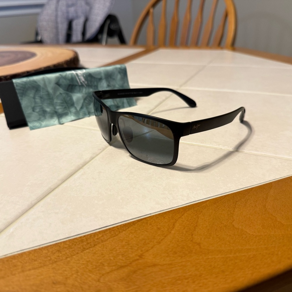 Maui Jim Classic Black Sunglasses